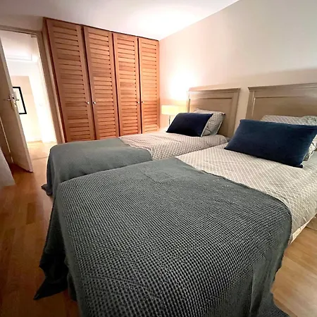 Pierre Charron L Apartment